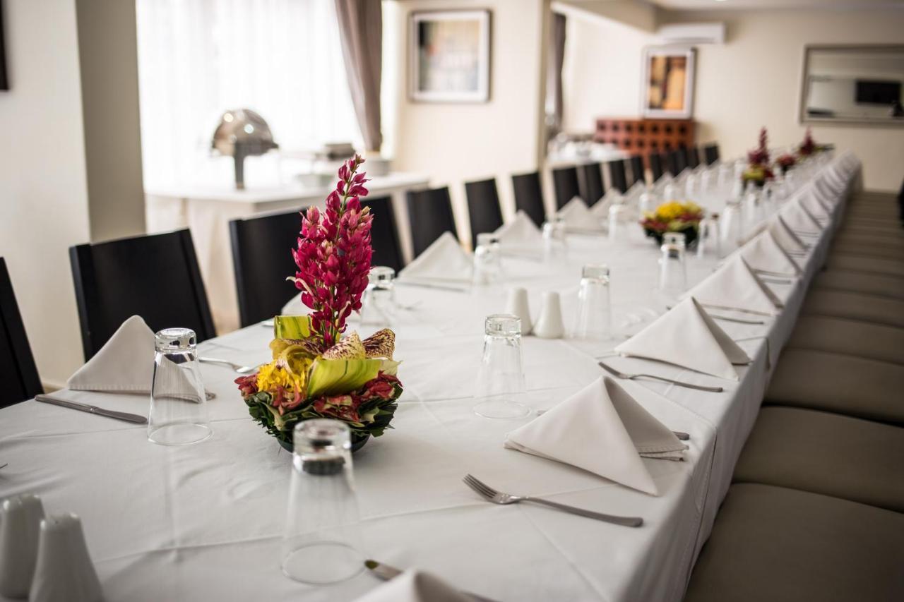 New Brookfields Hotel Freetown Dış mekan fotoğraf