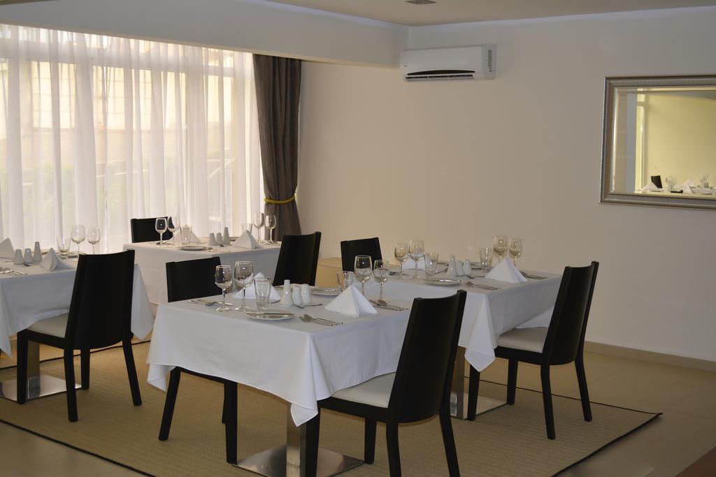 New Brookfields Hotel Freetown Dış mekan fotoğraf