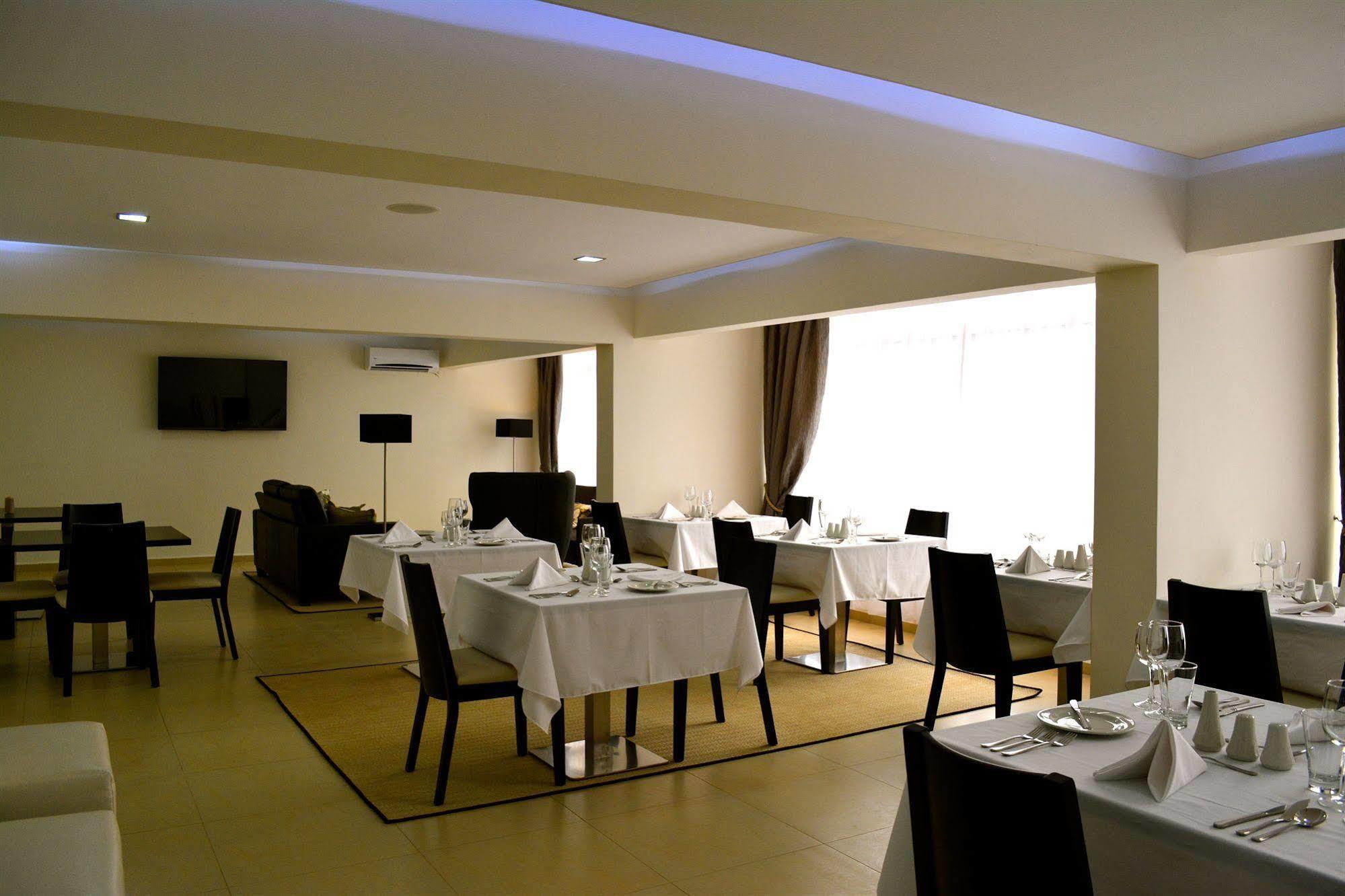 New Brookfields Hotel Freetown Dış mekan fotoğraf