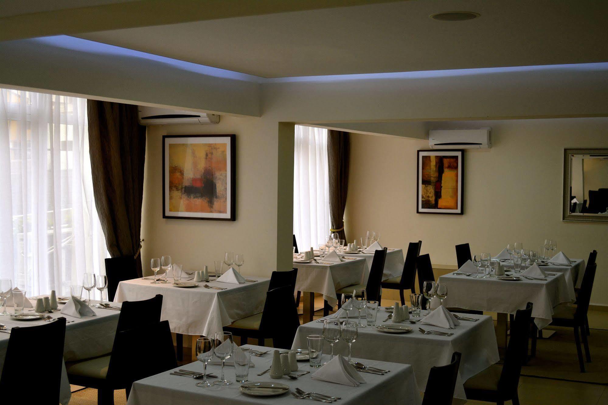 New Brookfields Hotel Freetown Dış mekan fotoğraf